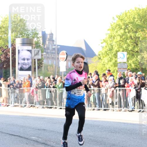 27.04.2024 - Das Zehntel Strokosch-Dieckow http://msf.ph/oto/6101771 27.04.2024 08:47:15 Laufen 1472, 1484, 3828 meine-sportfotos.de
