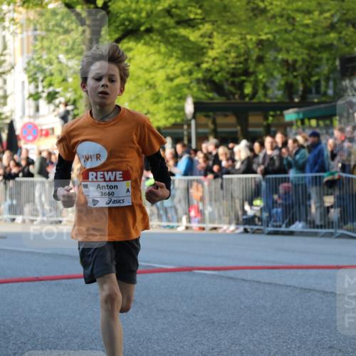 27.04.2024 - Das Zehntel H.Heesch http://msf.ph/oto/6104394 27.04.2024 08:46:39 Ziel 2443, 3660 meine-sportfotos.de