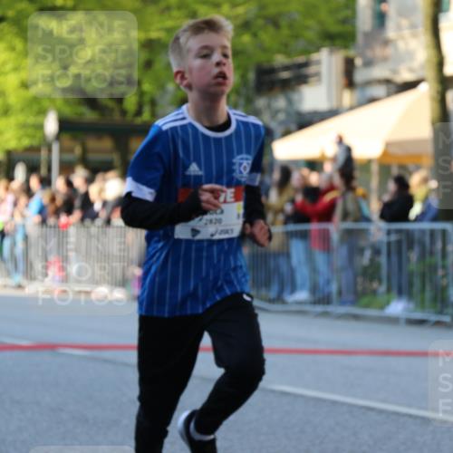 27.04.2024 - Das Zehntel H.Heesch http://msf.ph/oto/6104448 27.04.2024 08:47:45 Ziel 1595, 1650, 2820, 3481, 3626, 3876 meine-sportfotos.de