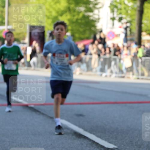 27.04.2024 - Das Zehntel H.Heesch http://msf.ph/oto/6104515 27.04.2024 08:48:18 Ziel 1192, 1645, 1712, 2329, 2608, 2930, 3154, 3176, 3683 meine-sportfotos.de
