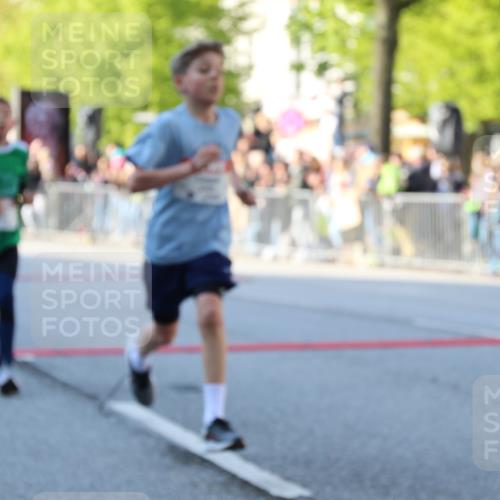 27.04.2024 - Das Zehntel H.Heesch http://msf.ph/oto/6104518 27.04.2024 08:48:18 Ziel 1192, 1645, 1712, 2329, 2608, 2930, 3154, 3176, 3683 meine-sportfotos.de