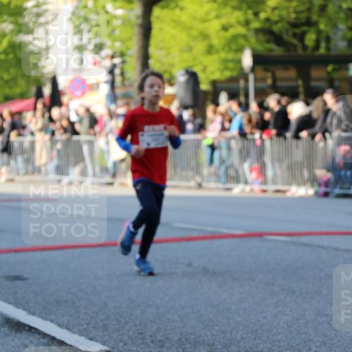 27.04.2024 - Das Zehntel H.Heesch http://msf.ph/oto/6104553 27.04.2024 08:48:39 Ziel 1452, 2222, 2317, 2352, 2663, 2824, 2848, 3177, 3900 meine-sportfotos.de