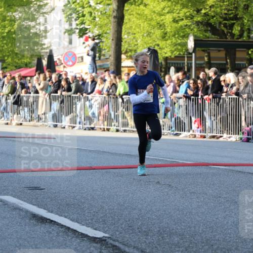 27.04.2024 - Das Zehntel H.Heesch http://msf.ph/oto/6104602 27.04.2024 08:49:06 Ziel 1252, 1480, 1491, 1498, 2355, 2599, 2805, 2818, 3657, 3873 meine-sportfotos.de