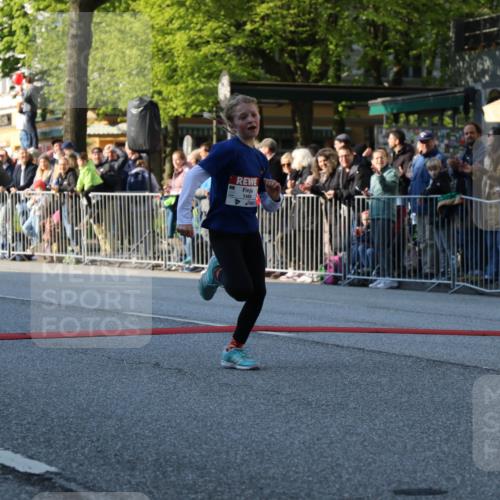 27.04.2024 - Das Zehntel H.Heesch http://msf.ph/oto/6104605 27.04.2024 08:49:07 Ziel 1252, 1480, 1491, 1498, 2355, 2599, 2805, 2818, 3443, 3657, 3703, 3783, 3873 meine-sportfotos.de