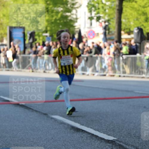 27.04.2024 - Das Zehntel H.Heesch http://msf.ph/oto/6104639 27.04.2024 08:49:28 Ziel 1326, 1935, 2264, 2839, 3169, 3173, 3238, 3241, 3453, 3619, 3784, 3819 meine-sportfotos.de