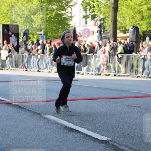 27.04.2024 - Das Zehntel H.Heesch http://msf.ph/oto/6104649 27.04.2024 08:49:35 Ziel 1326, 3238, 3241, 3453, 3619, 3764, 3784, 3819 meine-sportfotos.de