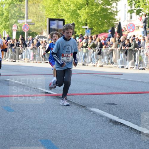 27.04.2024 - Das Zehntel H.Heesch http://msf.ph/oto/6104707 27.04.2024 08:50:02 Ziel 1233, 1707, 2014, 2354, 2596, 2792, 3043, 3141, 3152, 3155, 3156, 3472, 3480, 3709, 3775, 3794, 3833 meine-sportfotos.de