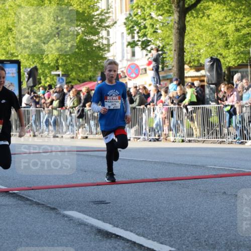 27.04.2024 - Das Zehntel H.Heesch http://msf.ph/oto/6104738 27.04.2024 08:50:19 Ziel 1230, 1497, 1552, 1553, 1584, 1596, 1661, 1929, 2114, 2134, 2345, 2360, 2644, 2652, 2679, 3030, 3112, 3145, 3168, 3473, 3705, 3706, 3833 meine-sportfotos.de