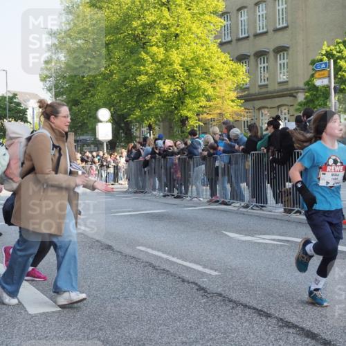 27.04.2024 - Das Zehntel MichiJ http://msf.ph/oto/6105373 27.04.2024 08:45:16 Laufen 1484 meine-sportfotos.de