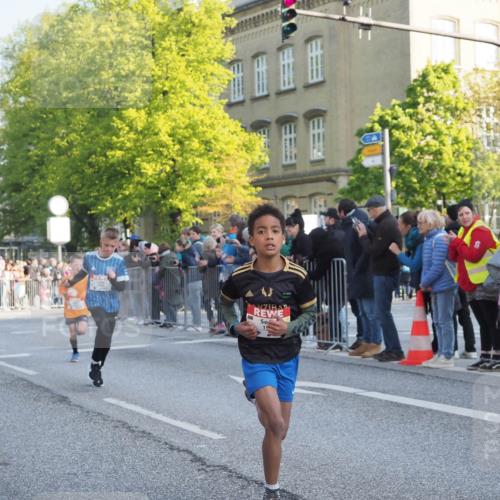 27.04.2024 - Das Zehntel MichiJ http://msf.ph/oto/6105414 27.04.2024 08:45:28 Laufen  meine-sportfotos.de