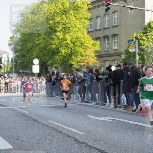 27.04.2024 - Das Zehntel MichiJ http://msf.ph/oto/6105509 27.04.2024 08:45:54 Laufen  meine-sportfotos.de