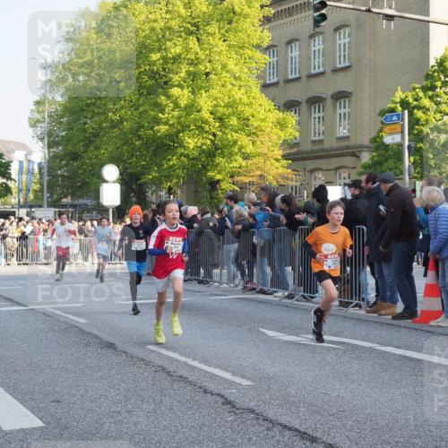 27.04.2024 - Das Zehntel MichiJ http://msf.ph/oto/6105528 27.04.2024 08:45:56 Laufen 3876, 25 meine-sportfotos.de