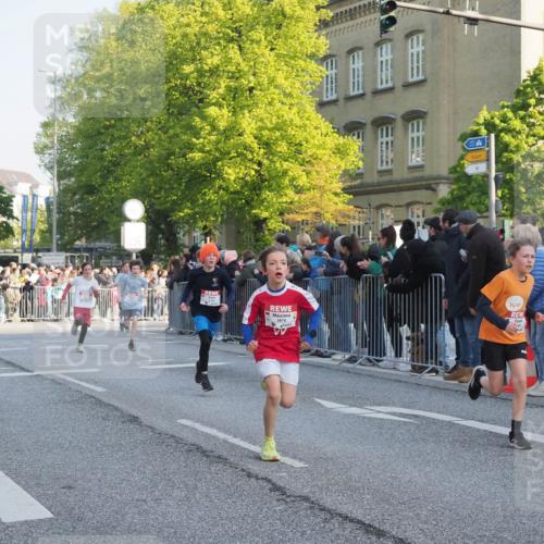 27.04.2024 - Das Zehntel MichiJ http://msf.ph/oto/6105533 27.04.2024 08:45:57 Laufen 25 meine-sportfotos.de