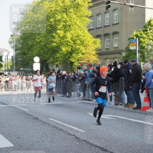 27.04.2024 - Das Zehntel MichiJ http://msf.ph/oto/6105548 27.04.2024 08:45:58 Laufen 3154 meine-sportfotos.de