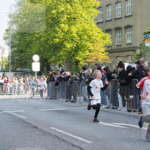 27.04.2024 - Das Zehntel MichiJ http://msf.ph/oto/6105648 27.04.2024 08:46:18 Laufen 3900, 2824 meine-sportfotos.de