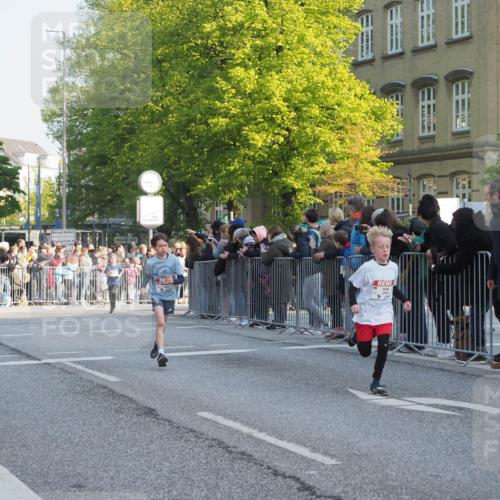 27.04.2024 - Das Zehntel MichiJ http://msf.ph/oto/6105687 27.04.2024 08:46:22 Laufen 532, 00, 115, 2930 meine-sportfotos.de