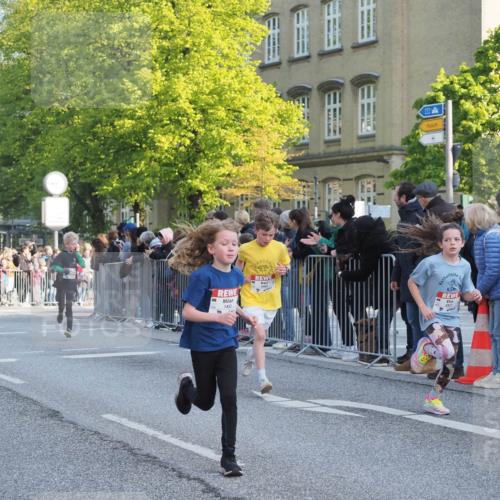 27.04.2024 - Das Zehntel MichiJ http://msf.ph/oto/6105751 27.04.2024 08:46:30 Laufen 1452, 2317, 25 meine-sportfotos.de