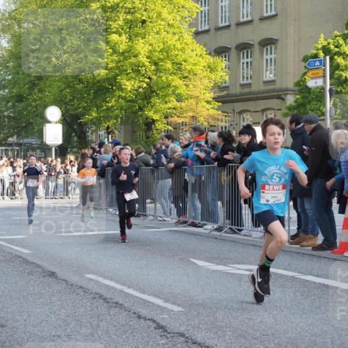 27.04.2024 - Das Zehntel MichiJ http://msf.ph/oto/6105849 27.04.2024 08:46:39 Laufen 040, 532, 00, 115, 10 meine-sportfotos.de