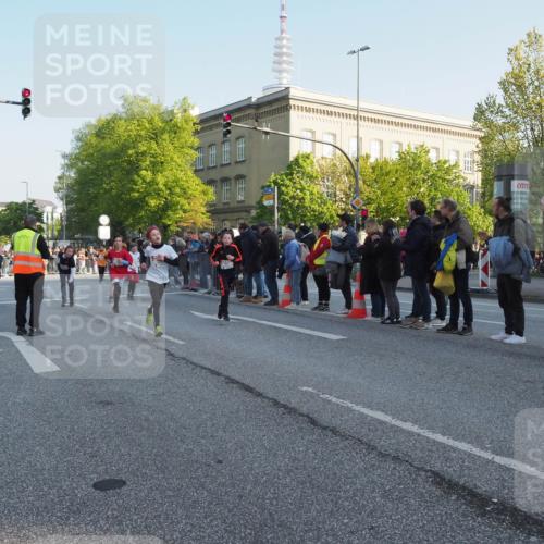 27.04.2024 - Das Zehntel MichiJ http://msf.ph/oto/6105990 27.04.2024 08:47:01 Laufen 000 meine-sportfotos.de