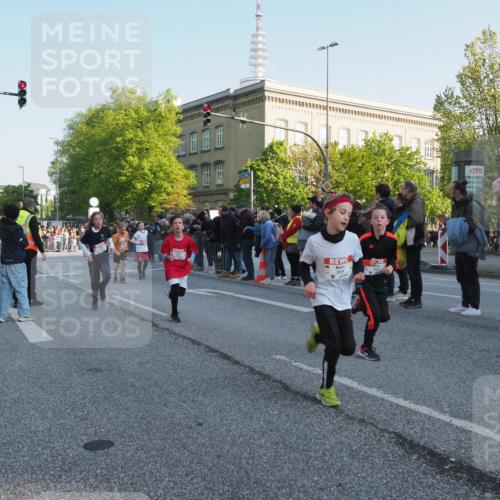 27.04.2024 - Das Zehntel MichiJ http://msf.ph/oto/6106009 27.04.2024 08:47:02 Laufen 2839 meine-sportfotos.de