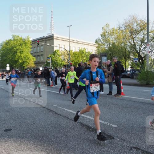 27.04.2024 - Das Zehntel MichiJ http://msf.ph/oto/6106165 27.04.2024 08:47:37 Laufen 3704, 3769 meine-sportfotos.de