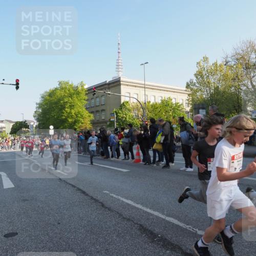 27.04.2024 - Das Zehntel MichiJ http://msf.ph/oto/6106465 27.04.2024 08:48:27 Laufen 2915, 358 meine-sportfotos.de