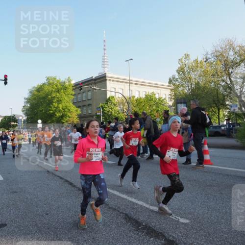 27.04.2024 - Das Zehntel MichiJ http://msf.ph/oto/6106503 27.04.2024 08:48:33 Laufen  meine-sportfotos.de