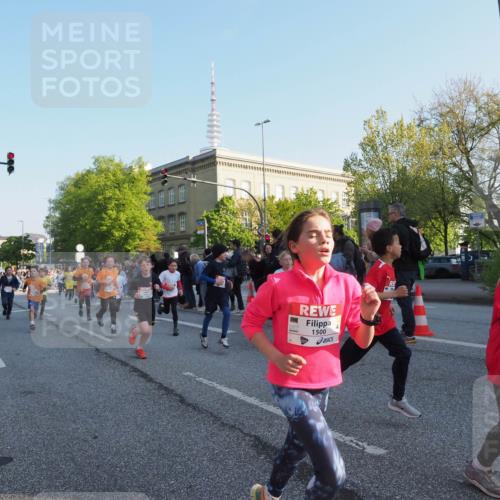 27.04.2024 - Das Zehntel MichiJ http://msf.ph/oto/6106510 27.04.2024 08:48:34 Laufen 1500 meine-sportfotos.de