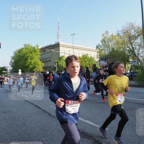 27.04.2024 - Das Zehntel MichiJ http://msf.ph/oto/6106531 27.04.2024 08:48:38 Laufen 3848, 3459 meine-sportfotos.de