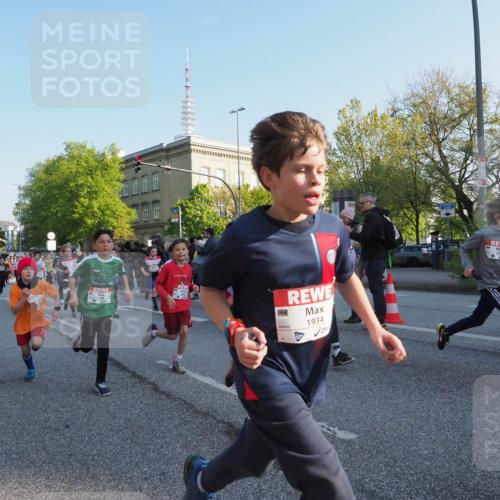 27.04.2024 - Das Zehntel MichiJ http://msf.ph/oto/6106575 27.04.2024 08:48:44 Laufen 1934, 1913 meine-sportfotos.de