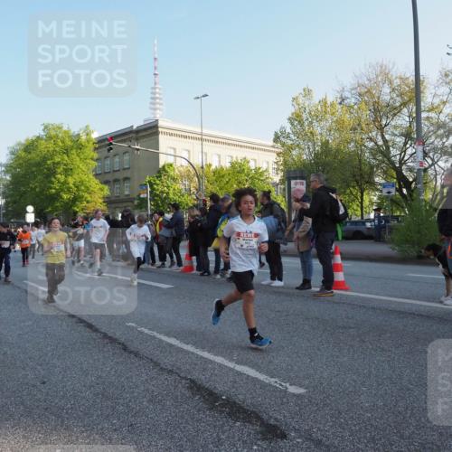 27.04.2024 - Das Zehntel MichiJ http://msf.ph/oto/6106616 27.04.2024 08:48:49 Laufen 3832 meine-sportfotos.de