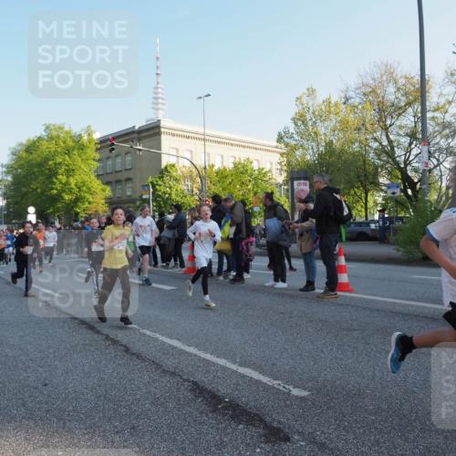 27.04.2024 - Das Zehntel MichiJ http://msf.ph/oto/6106628 27.04.2024 08:48:49 Laufen 3832 meine-sportfotos.de