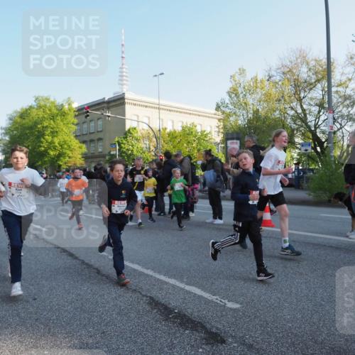 27.04.2024 - Das Zehntel MichiJ http://msf.ph/oto/6106646 27.04.2024 08:48:51 Laufen 1110, 3121 meine-sportfotos.de