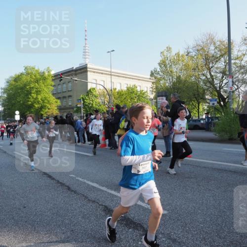 27.04.2024 - Das Zehntel MichiJ http://msf.ph/oto/6106667 27.04.2024 08:48:53 Laufen 3027 meine-sportfotos.de