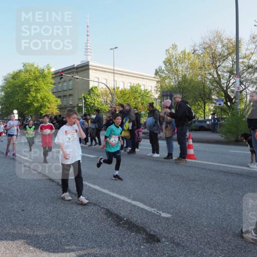 27.04.2024 - Das Zehntel MichiJ http://msf.ph/oto/6106776 27.04.2024 08:49:11 Laufen 1080 meine-sportfotos.de
