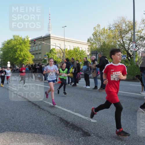 27.04.2024 - Das Zehntel MichiJ http://msf.ph/oto/6106800 27.04.2024 08:49:12 Laufen 216 meine-sportfotos.de