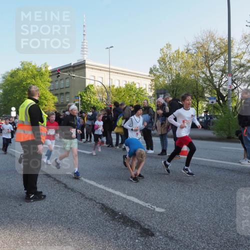 27.04.2024 - Das Zehntel MichiJ http://msf.ph/oto/6106878 27.04.2024 08:49:22 Laufen 2758, 12 meine-sportfotos.de