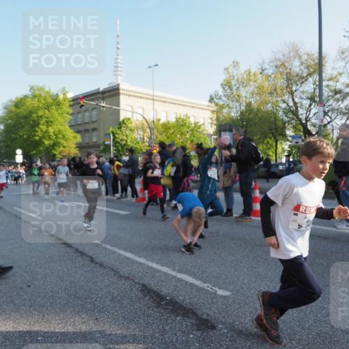 27.04.2024 - Das Zehntel MichiJ http://msf.ph/oto/6106905 27.04.2024 08:49:24 Laufen 111 meine-sportfotos.de