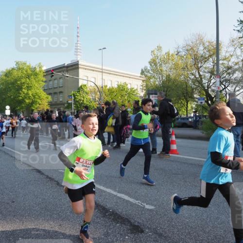 27.04.2024 - Das Zehntel MichiJ http://msf.ph/oto/6107029 27.04.2024 08:49:41 Laufen 8 meine-sportfotos.de