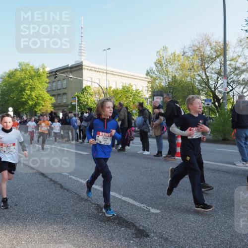 27.04.2024 - Das Zehntel MichiJ http://msf.ph/oto/6107060 27.04.2024 08:49:43 Laufen 3111, 1365 meine-sportfotos.de