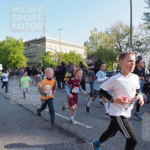 27.04.2024 - Das Zehntel MichiJ http://msf.ph/oto/6107162 27.04.2024 08:49:59 Laufen 000 meine-sportfotos.de