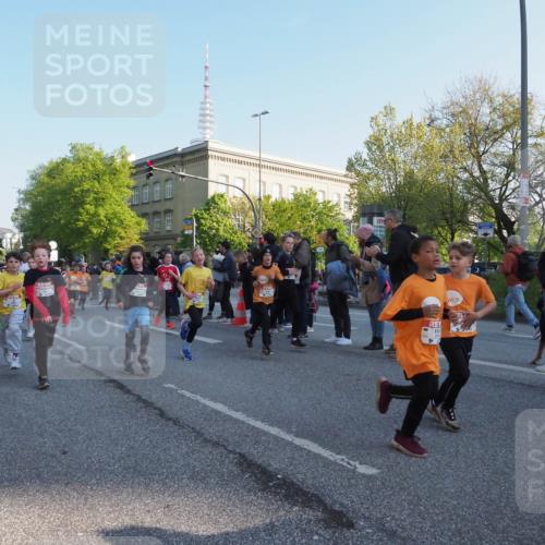 27.04.2024 - Das Zehntel MichiJ http://msf.ph/oto/6107428 27.04.2024 08:50:29 Laufen 37 meine-sportfotos.de