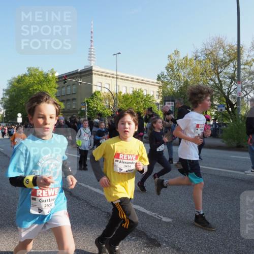 27.04.2024 - Das Zehntel MichiJ http://msf.ph/oto/6107478 27.04.2024 08:50:34 Laufen 20, 2550, 3414 meine-sportfotos.de