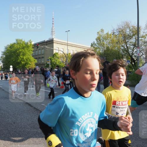 27.04.2024 - Das Zehntel MichiJ http://msf.ph/oto/6107482 27.04.2024 08:50:35 Laufen 3414 meine-sportfotos.de