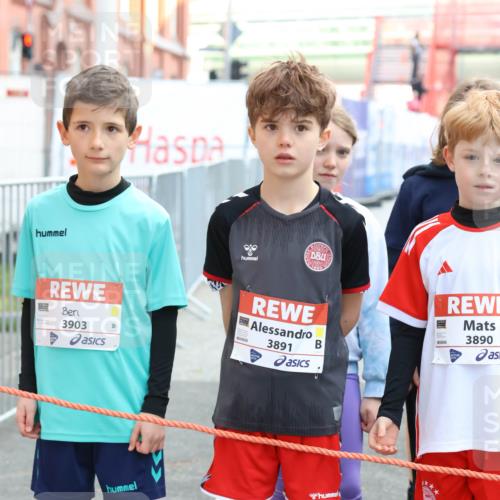 27.04.2024 - Das Zehntel Strokosch-Dieckow http://msf.ph/oto/6115036 27.04.2024 08:11:28 Allgemein zum Event 3903, 3891, 3890 meine-sportfotos.de