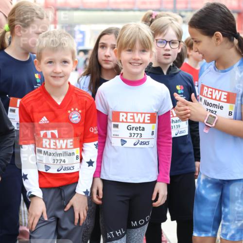27.04.2024 - Das Zehntel Strokosch-Dieckow http://msf.ph/oto/6115070 27.04.2024 08:11:37 Allgemein zum Event 3774, 3139, 3773, 2707 meine-sportfotos.de
