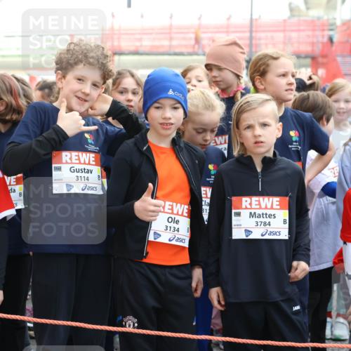 27.04.2024 - Das Zehntel Strokosch-Dieckow http://msf.ph/oto/6115127 27.04.2024 08:12:17 Allgemein zum Event 3890, 3114, 3134, 3784, 3774 meine-sportfotos.de