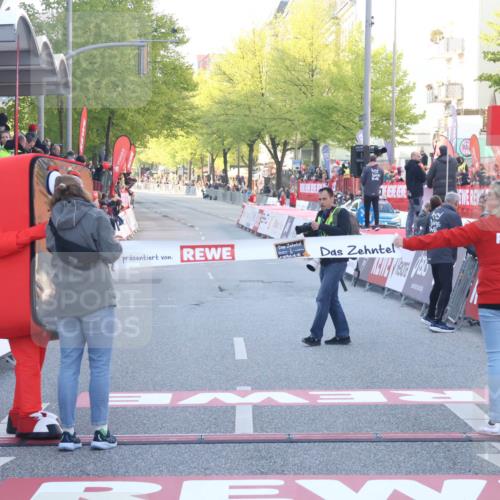 27.04.2024 - Das Zehntel Lena Gebhardt http://msf.ph/oto/6124193 27.04.2024 08:46:35 Ziel  meine-sportfotos.de