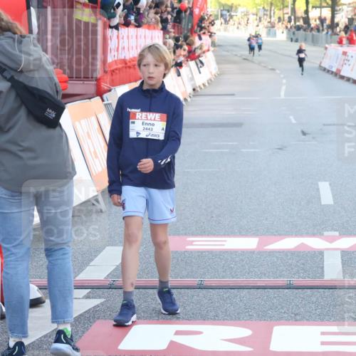 27.04.2024 - Das Zehntel Lena Gebhardt http://msf.ph/oto/6124502 27.04.2024 08:47:40 Ziel 2443, 3178 meine-sportfotos.de