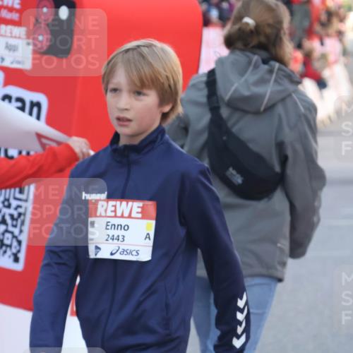 27.04.2024 - Das Zehntel Lena Gebhardt http://msf.ph/oto/6124559 27.04.2024 08:47:43 Ziel 3178 meine-sportfotos.de
